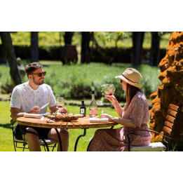 Romantic wine escape in Loire